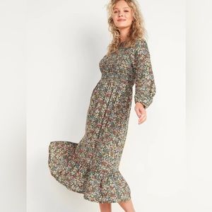 Boho Green Floral Midi Dress in size large
